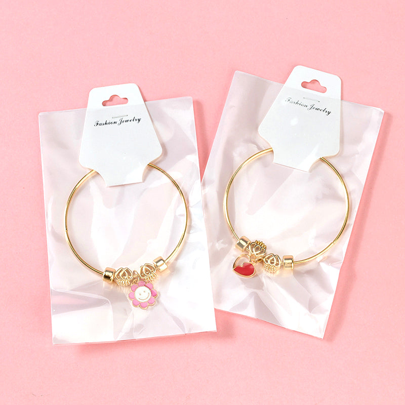 Gold Double Crown Pendant Bangle  M.43