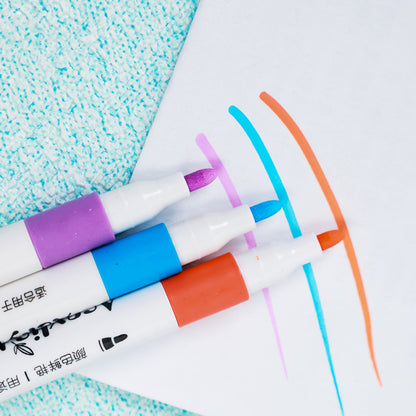 XX - 0682 Six Acrylic Markers M.82