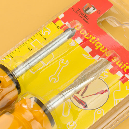 M.31-plastic - handled screwdriver