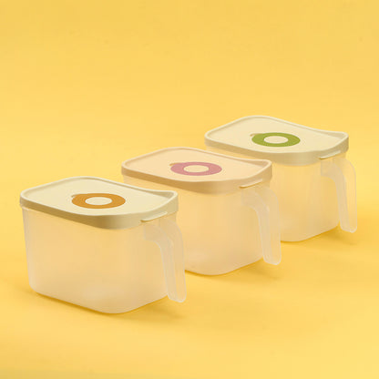 982 small sealed refrigerator storage box M.13