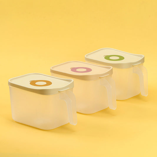 982 small sealed refrigerator storage box M.13