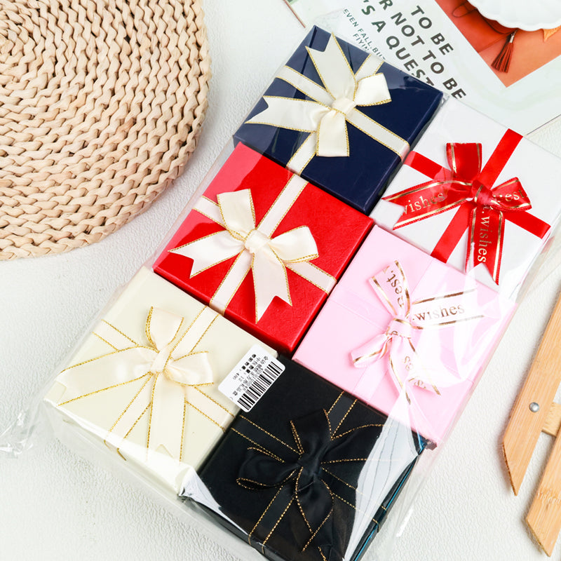 Phnom Penh Bow Tie Square Gift Box (9*9) M24