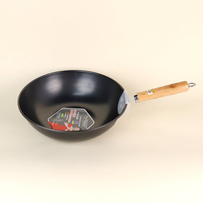 32cm Honeycomb-patterned Pan with Wooden Handle M.61 JPDB