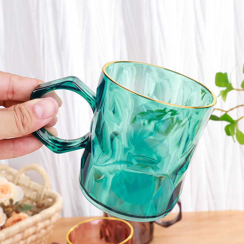 103 Transparent Gold-Edged Diamond Mouth Cup M.26