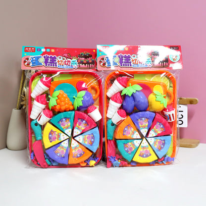 6056-1 Pretend Play Plate Cake M.09