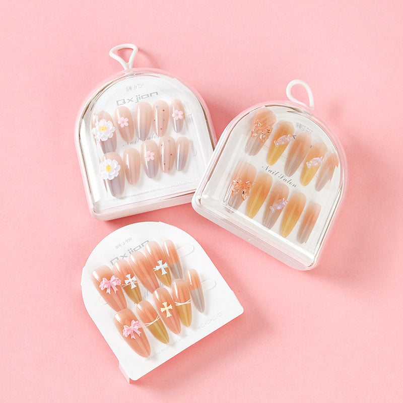 950 Feather Falling and Flower Blooming Semi-Circular Box Fake Nails M.52