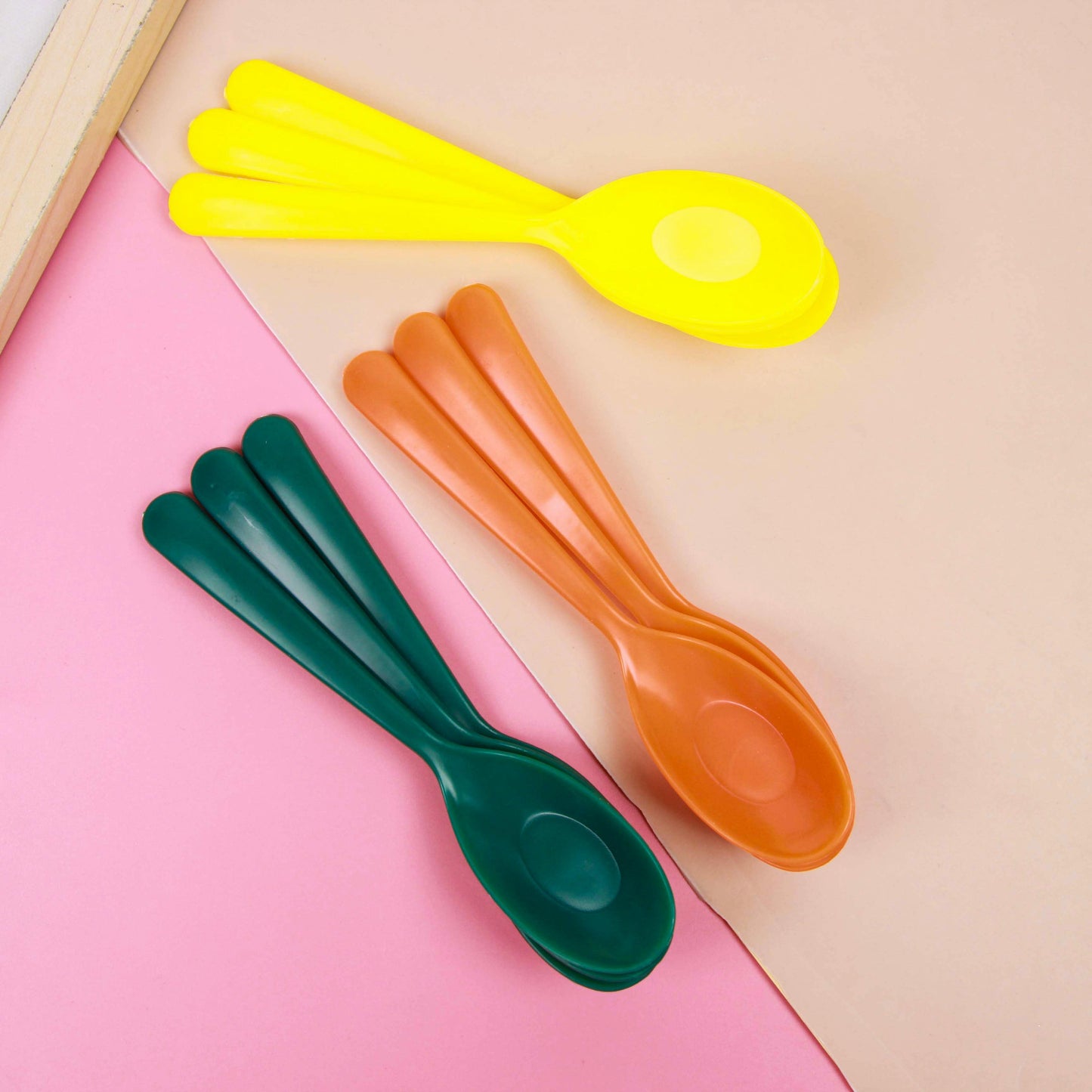 0258-K9 Dark-colored Plastic Spoon M.66