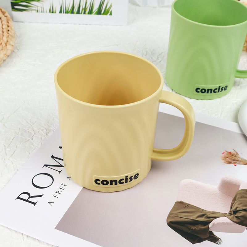 2747 English letter mug M.26