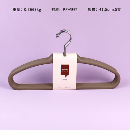 Model 6164 Plastic Clothes Hangers (5-Piece Set) M.15 JPDB