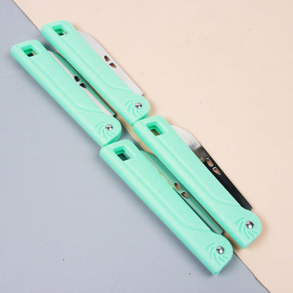 Bulk Two - hole Folding Knife M.62