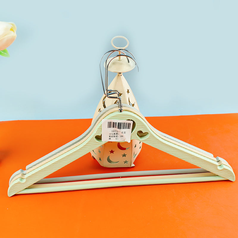 1022 Heart-shaped Hanger M.15