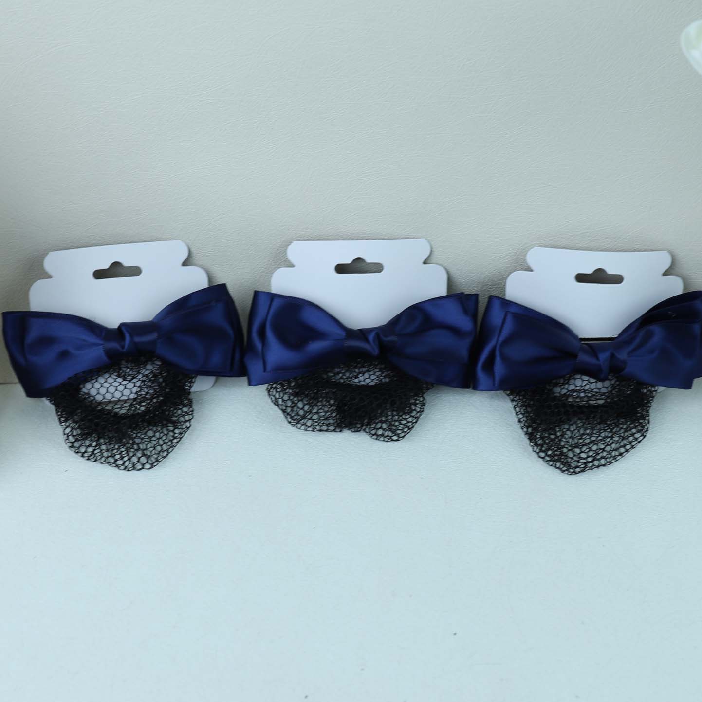 Minimalist Double-Layer Bow Hairnet M42