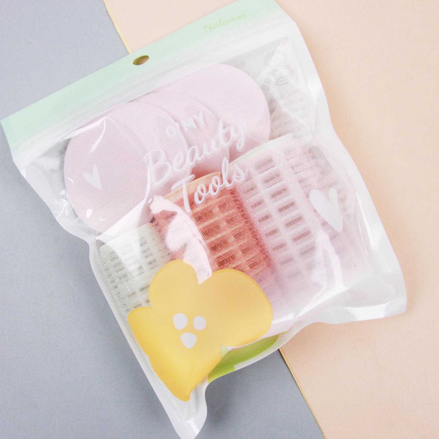 0017 Three curling irons + powder puff set M.50