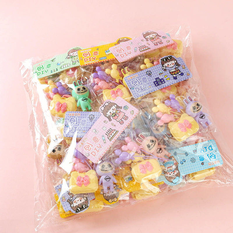 678-105S Doll Balloon Suitcase M.11