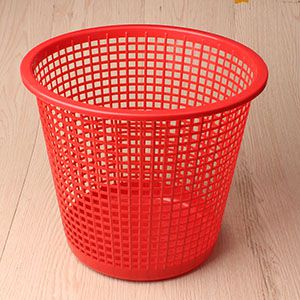 New square-hole trash bin (in burlap bag) M.23