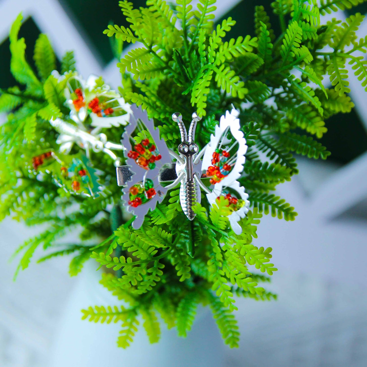 M42 Colorful Bead Dynamic Butterfly Duck Clips