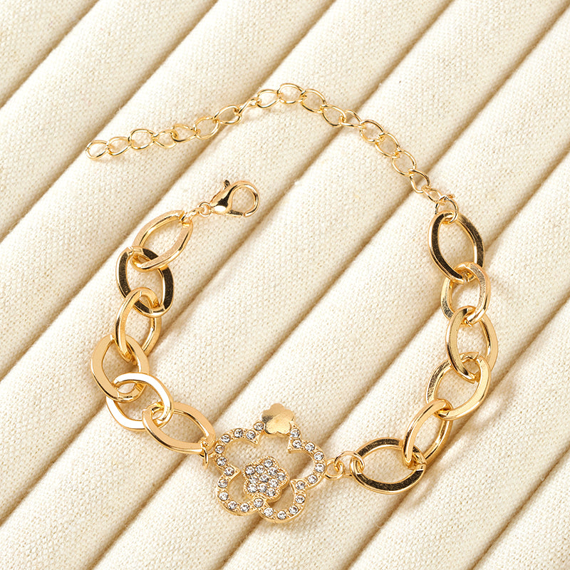 New Interlocking Diamond Link Bracelet  M.43