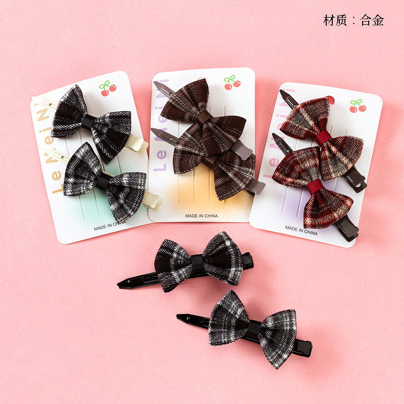 M42 Boxed Plaid Bow Tie Pointed Duck Clips