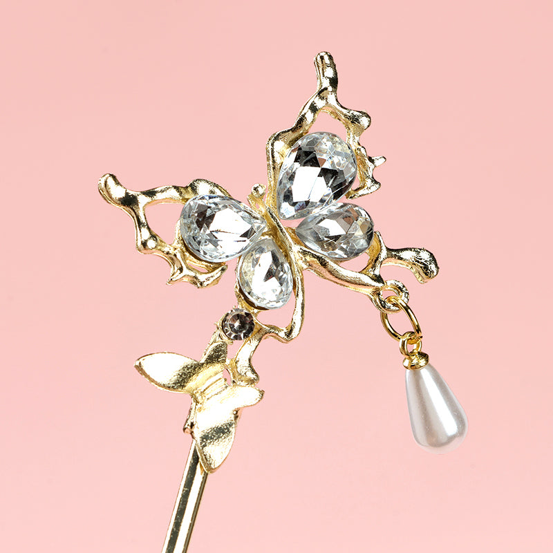M42 Hair Pin with Crystal Butterfly & Pearl Pendant Details